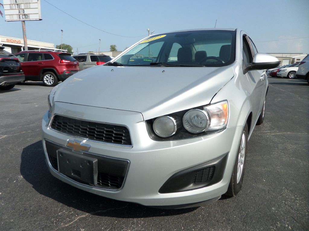 2012 Chevrolet Sonic Image 14