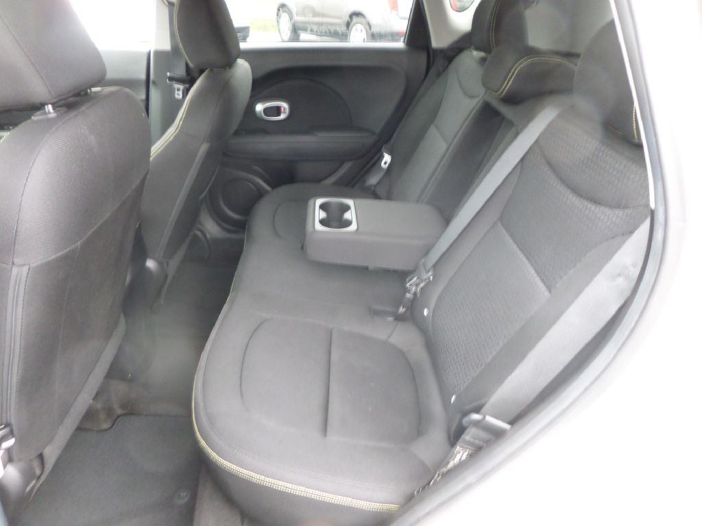 2015 Kia Soul Image 9