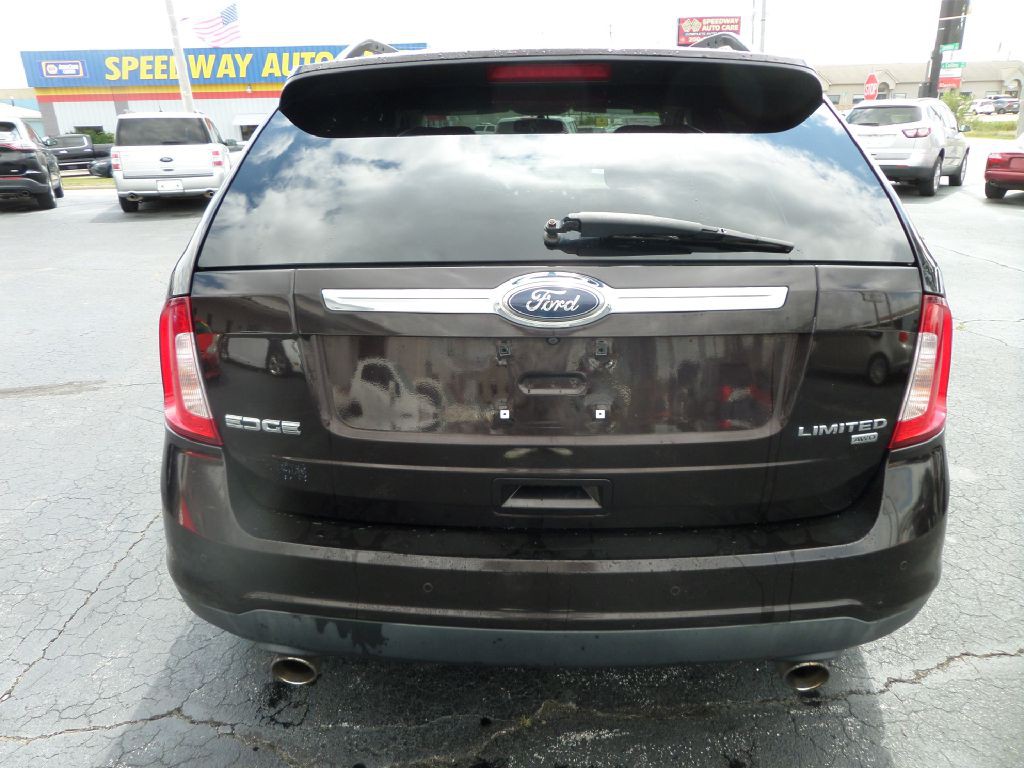2013 Ford Edge Image 10
