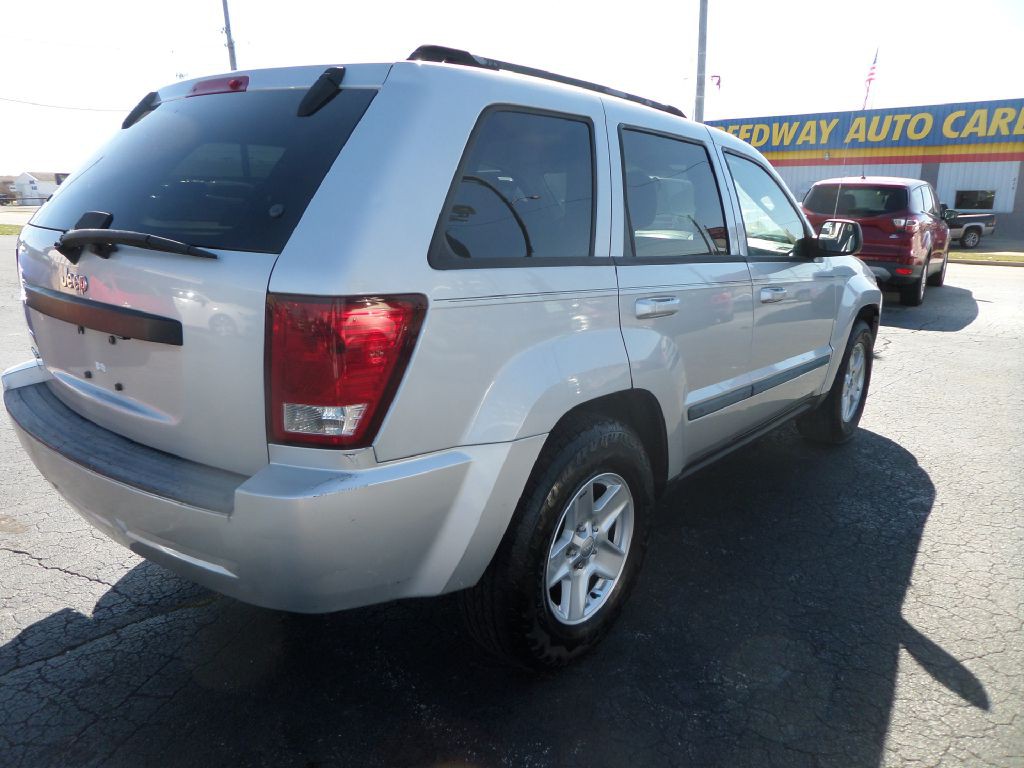 2007 Jeep Grand Cherokee Image 10