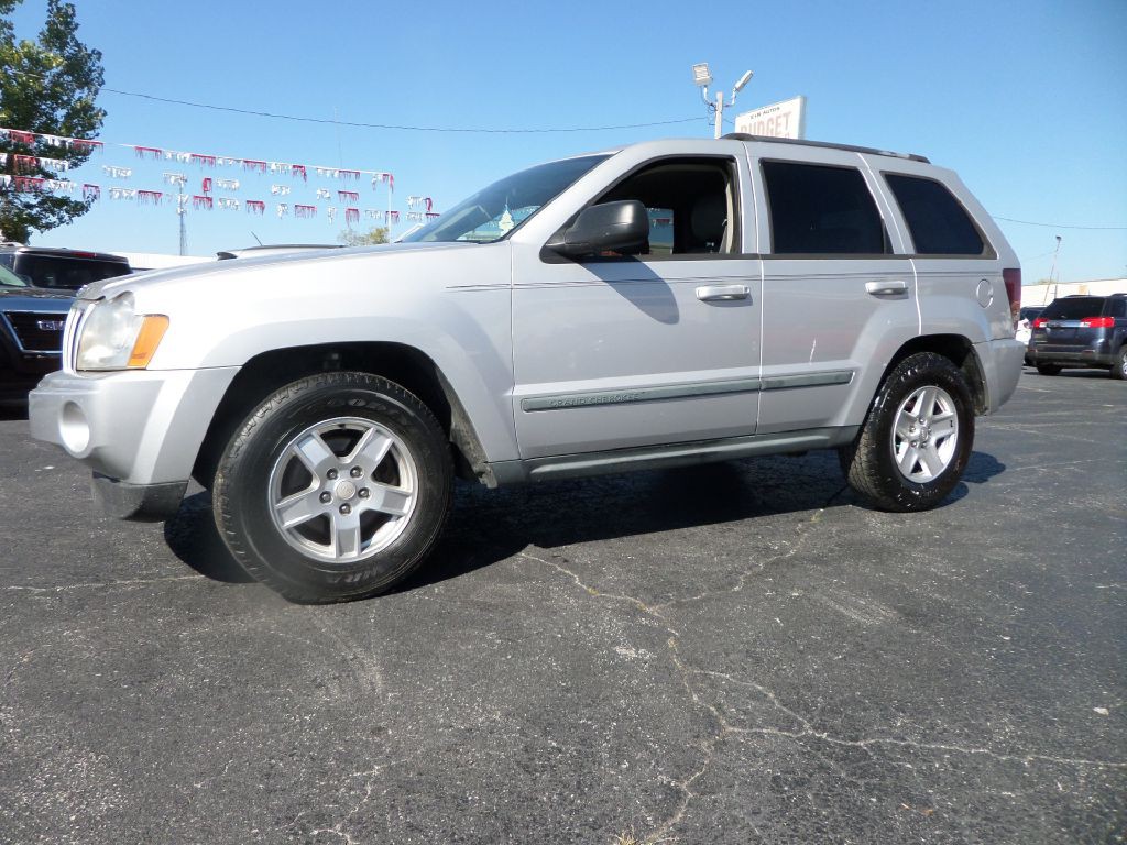 2007 Jeep Grand Cherokee Image 16