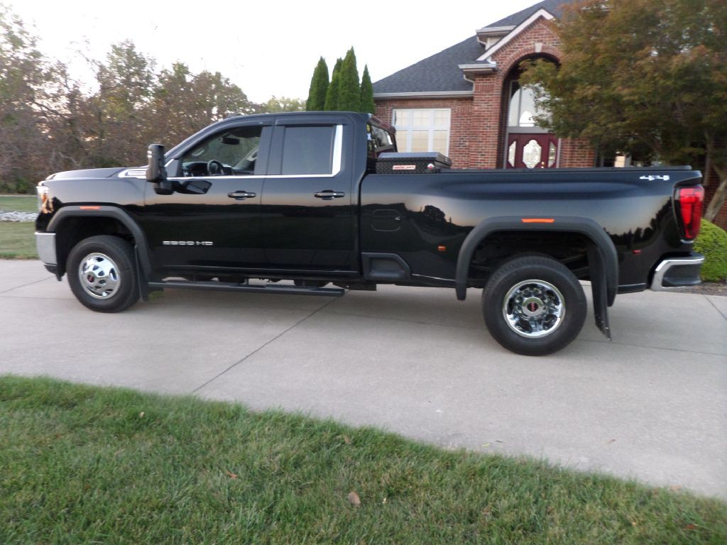 2022 GMC Sierra Image 7