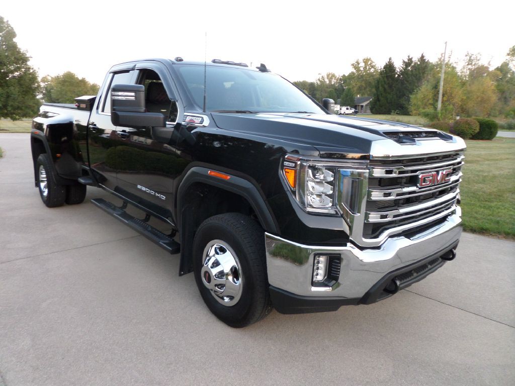 2022 GMC Sierra Image 21