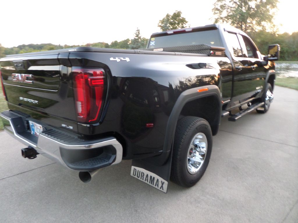 2022 GMC Sierra Image 23