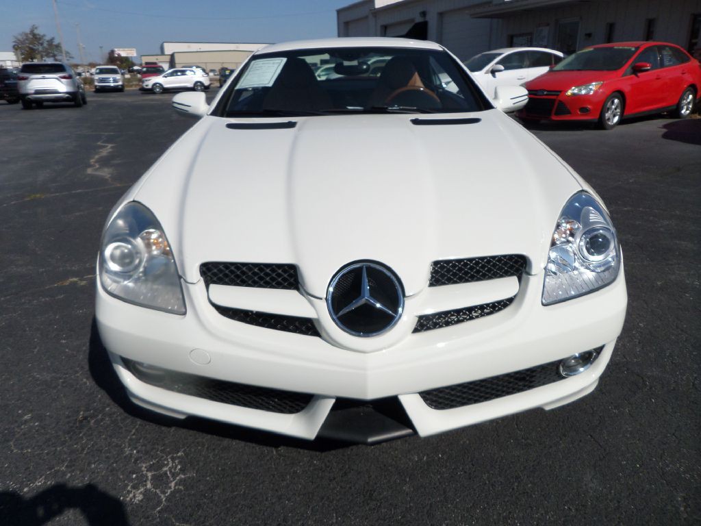 2009 Mercedes-Benz SLK-Class Image 4