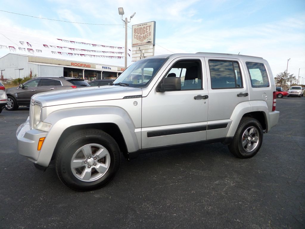 2012 Jeep Liberty Image 7