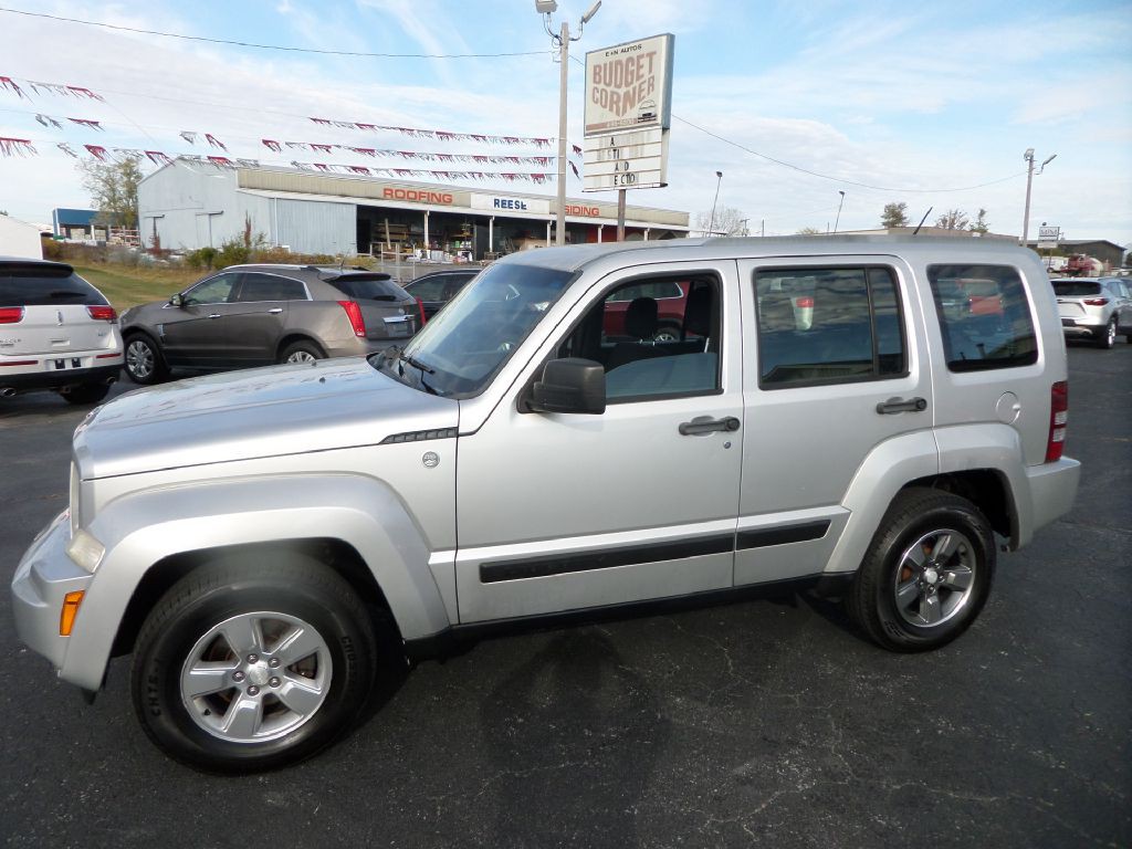 2012 Jeep Liberty Image 10