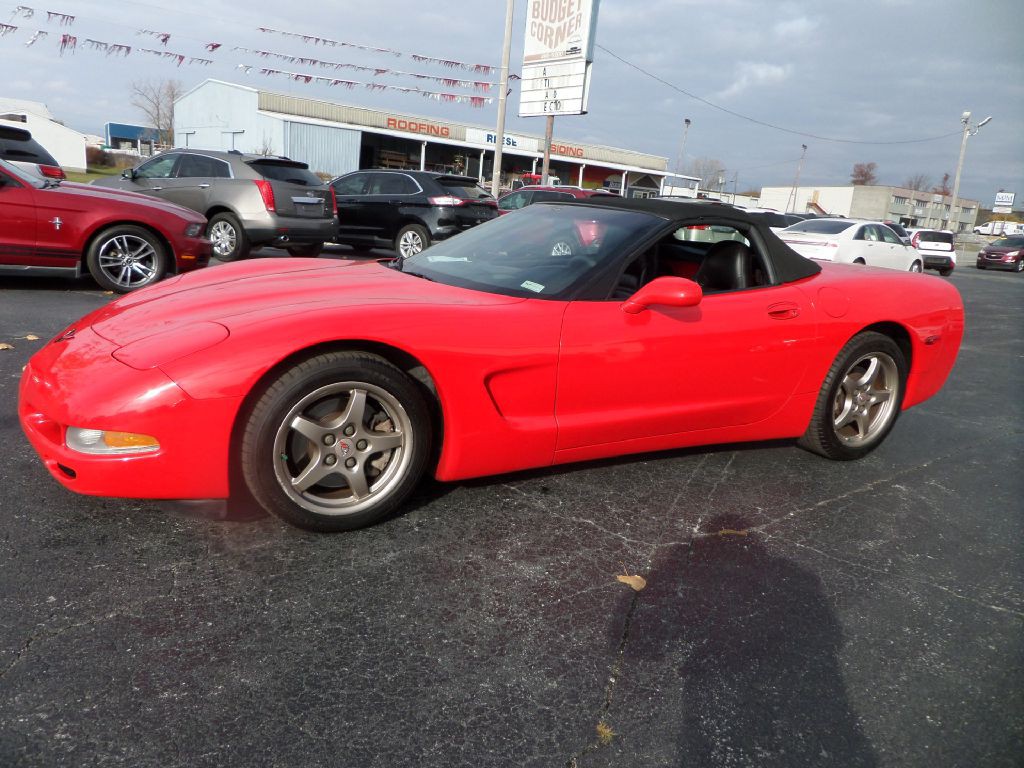 2000 Chevrolet Corvette Image 1