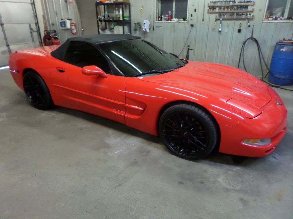 1998 Chevrolet Corvette Image 1