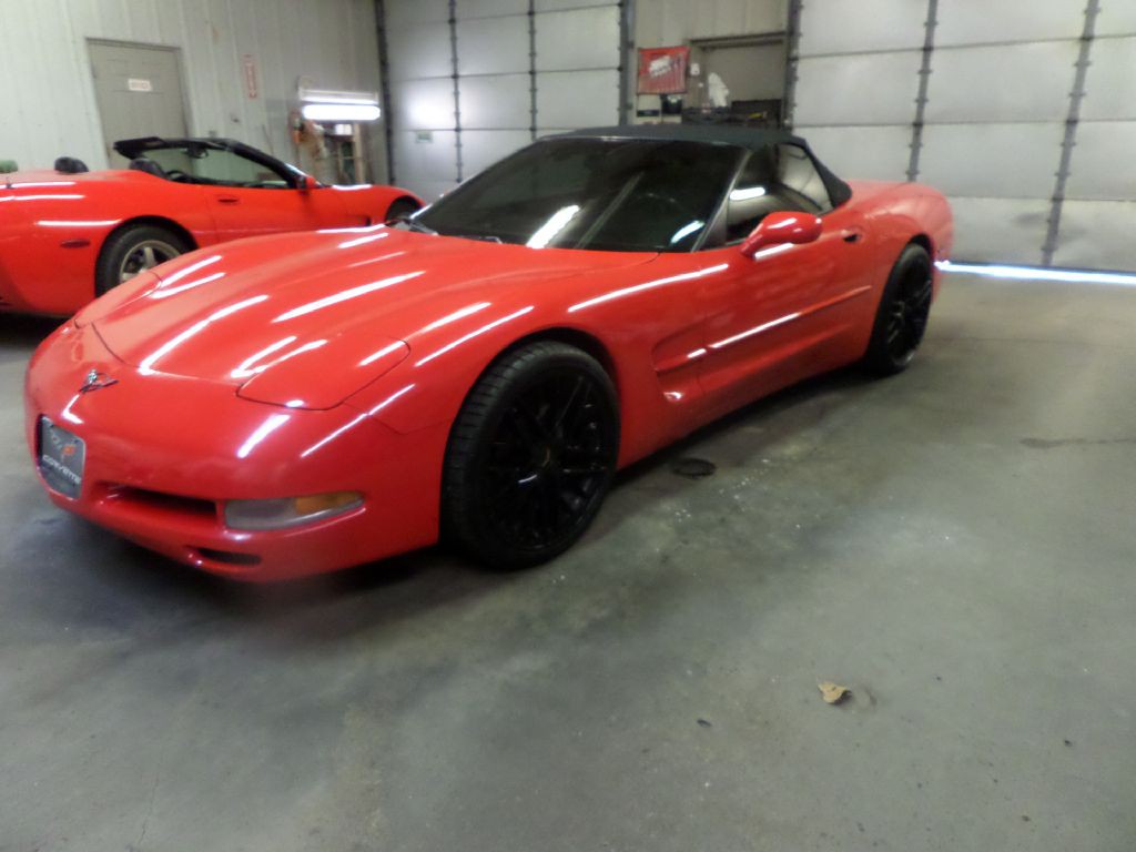 1998 Chevrolet Corvette Image 2