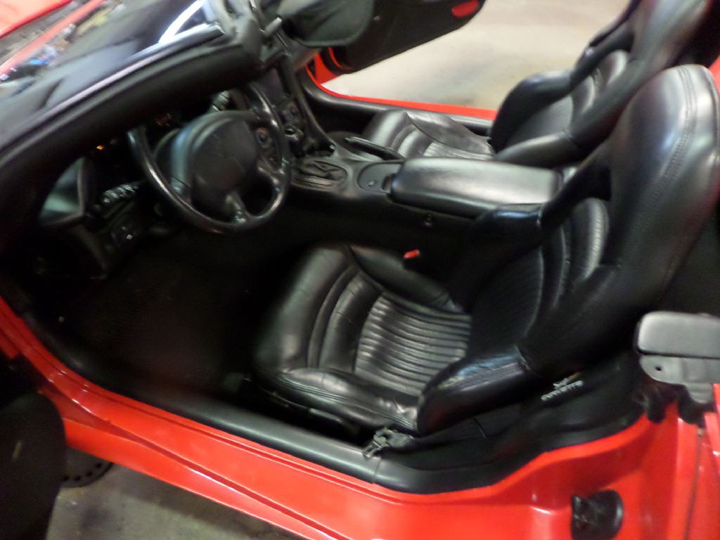 1998 Chevrolet Corvette Image 6