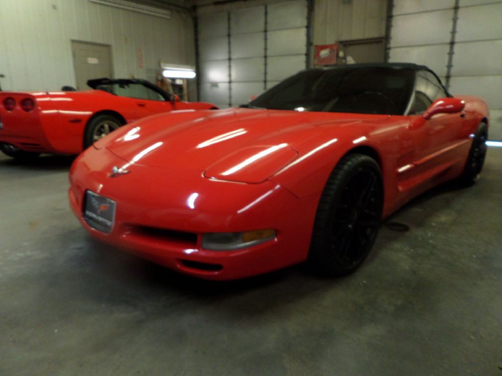 1998 Chevrolet Corvette Image 18