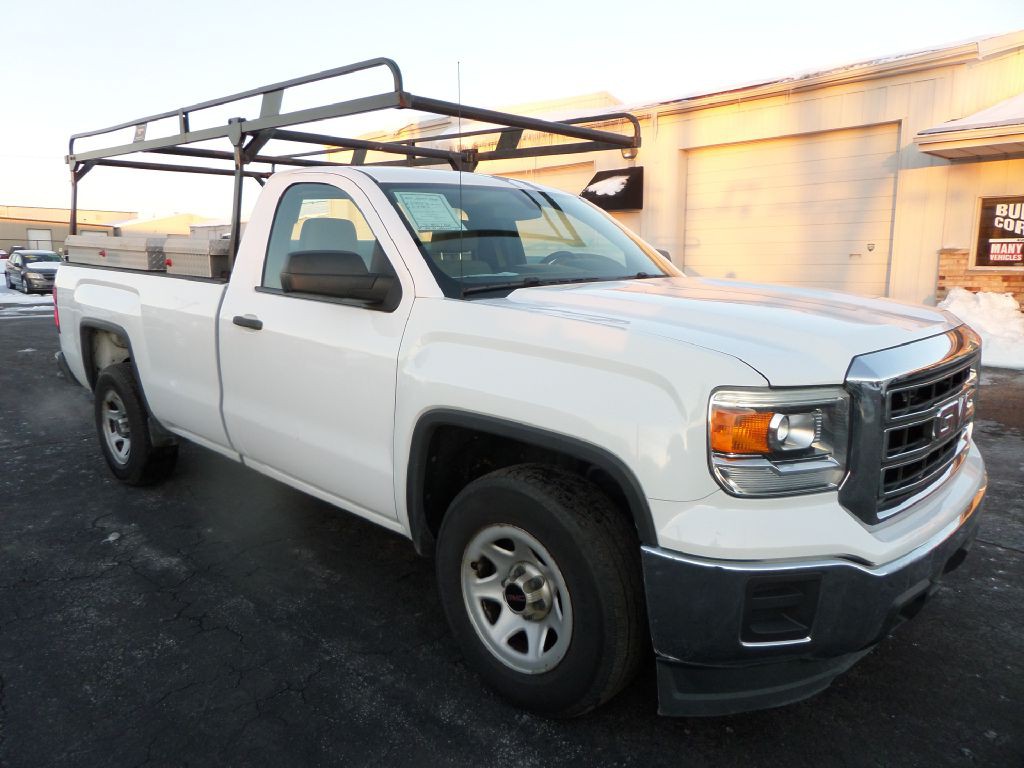 2015 GMC Sierra Image 2
