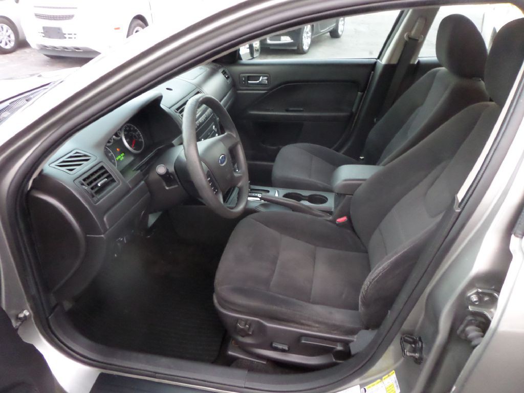 2009 Ford Fusion Image 3