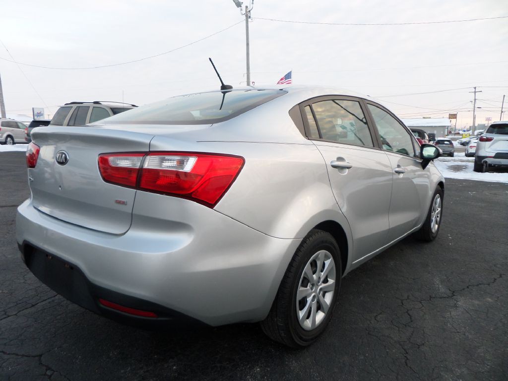 2013 Kia Rio Image 11