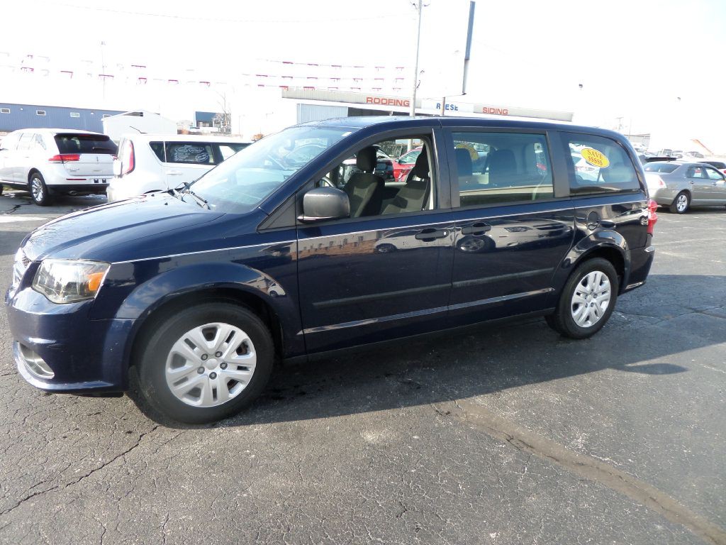 2014 Dodge Grand Caravan Image 2