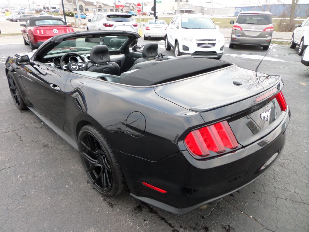 2016 Ford Mustang Image 8