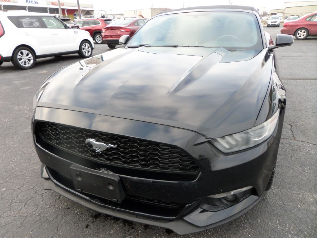 2016 Ford Mustang Image 19