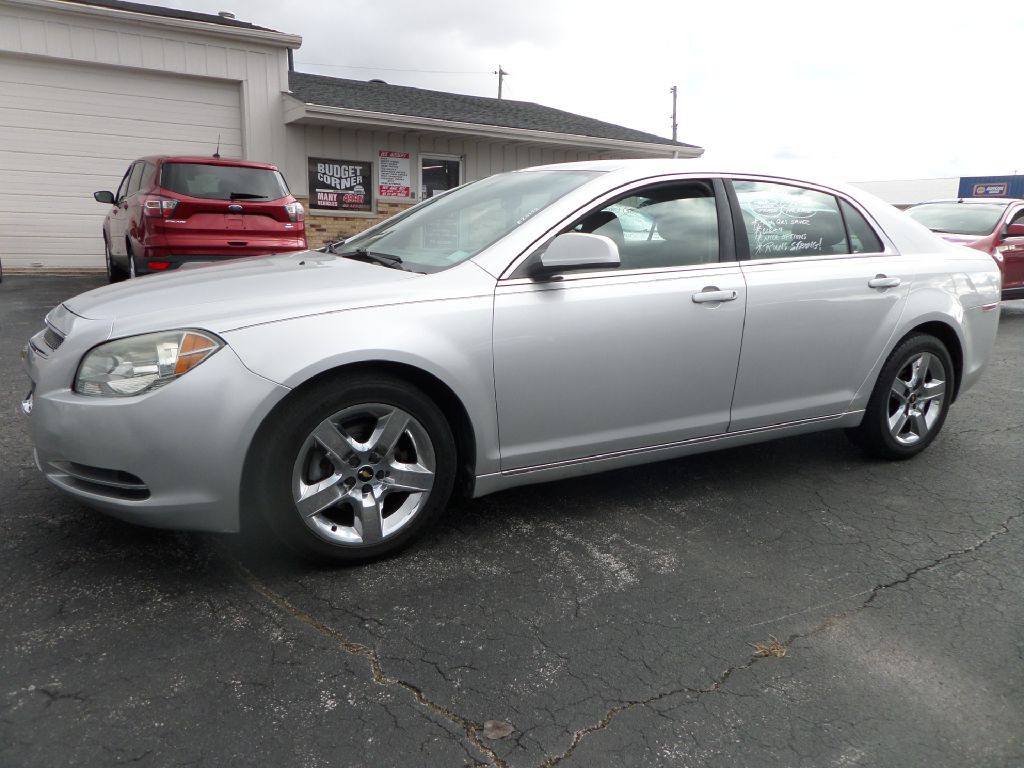 2010 Chevrolet Malibu Image 4