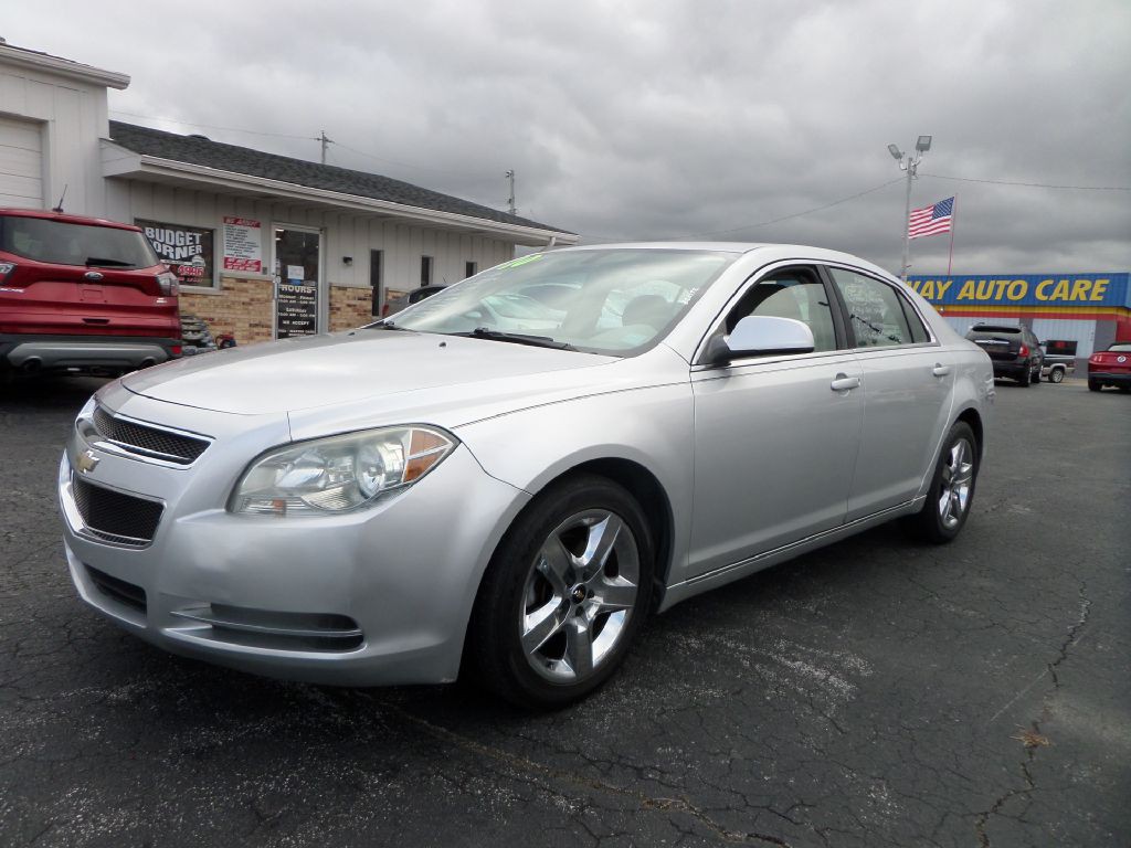 2010 Chevrolet Malibu Image 17