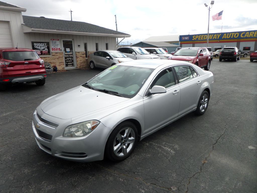 2010 Chevrolet Malibu Image 18