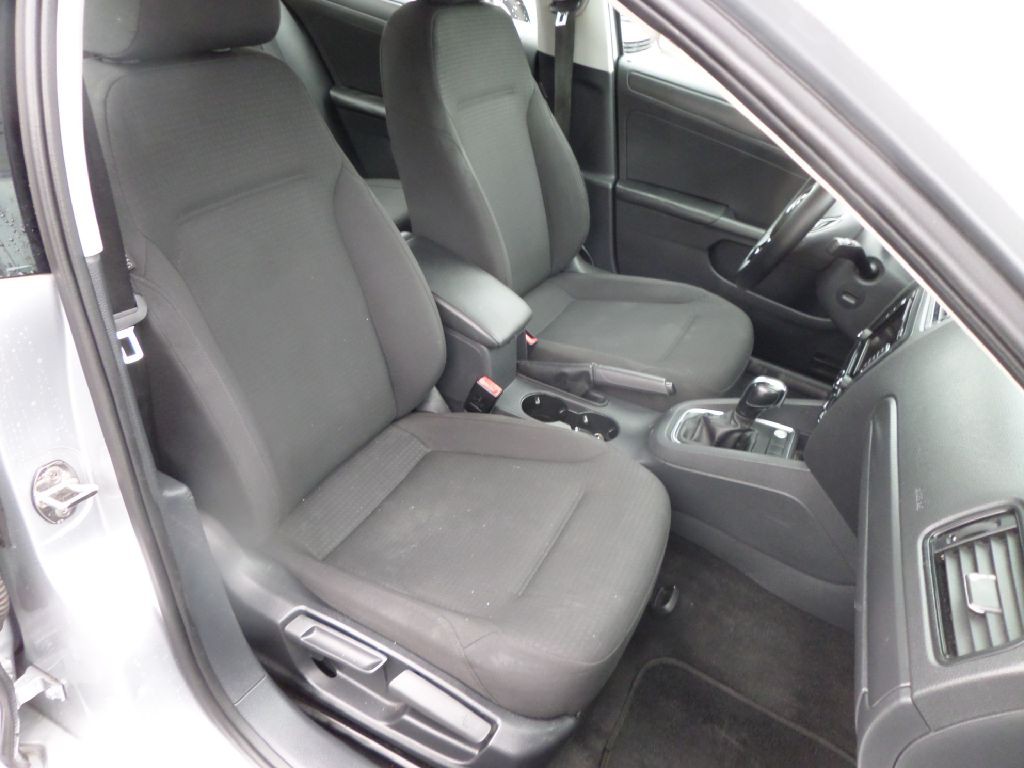 2015 Volkswagen Jetta Image 13
