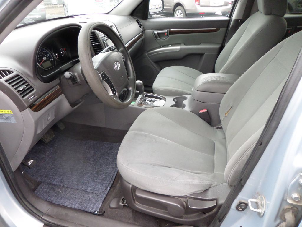 2010 Hyundai Santa Fe Image 3
