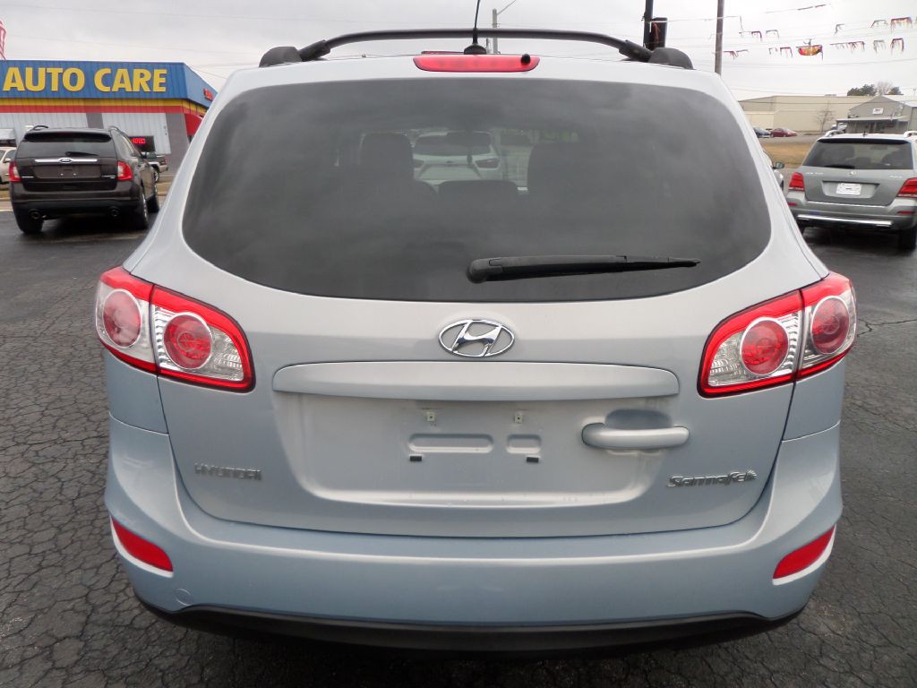 2010 Hyundai Santa Fe Image 4