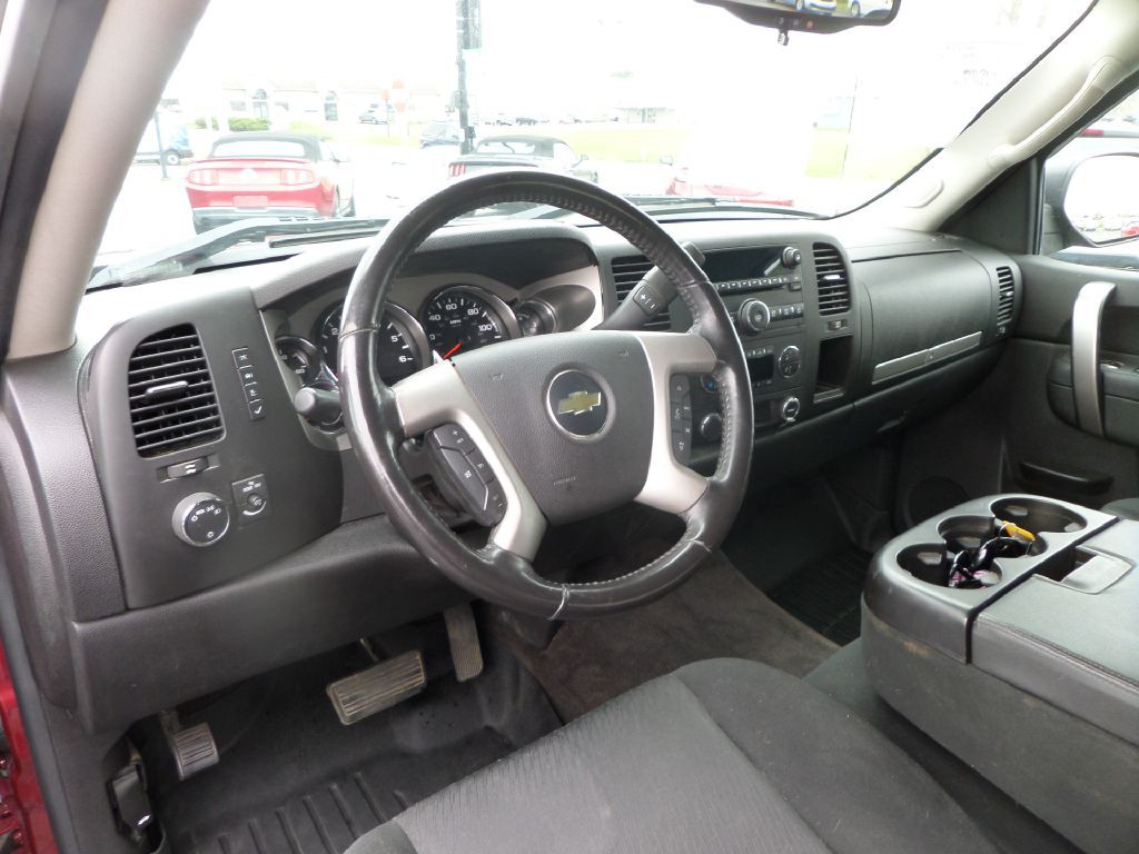 2013 Chevrolet Silverado 1500 Image 3
