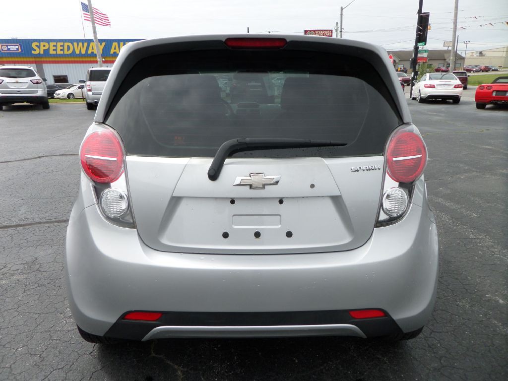 2015 Chevrolet Spark Image 10