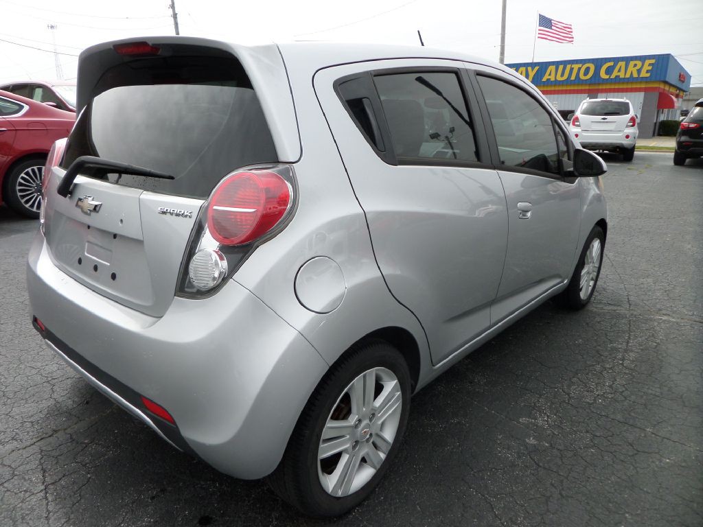2015 Chevrolet Spark Image 14