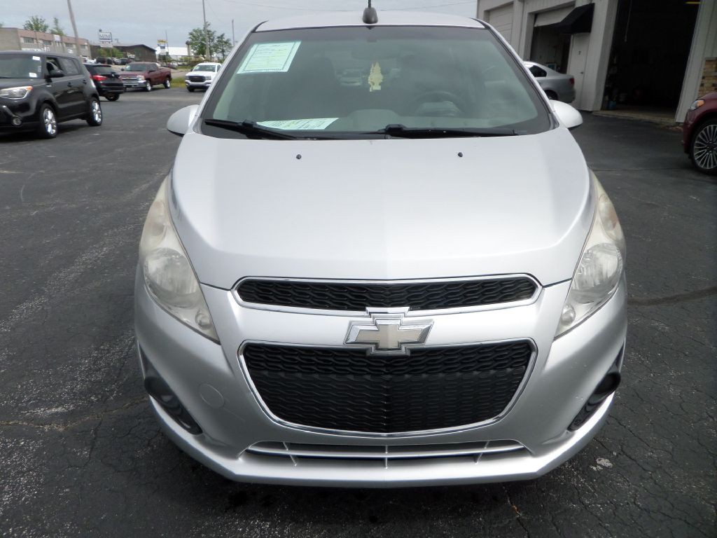 2015 Chevrolet Spark Image 16