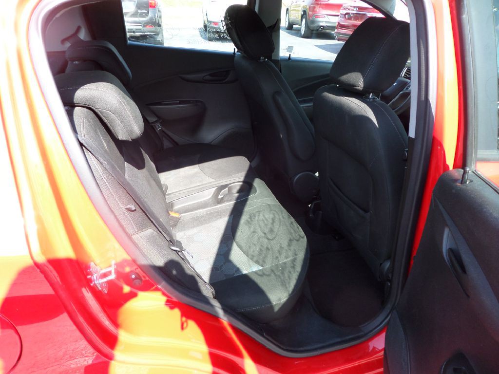 2016 Chevrolet Spark Image 6