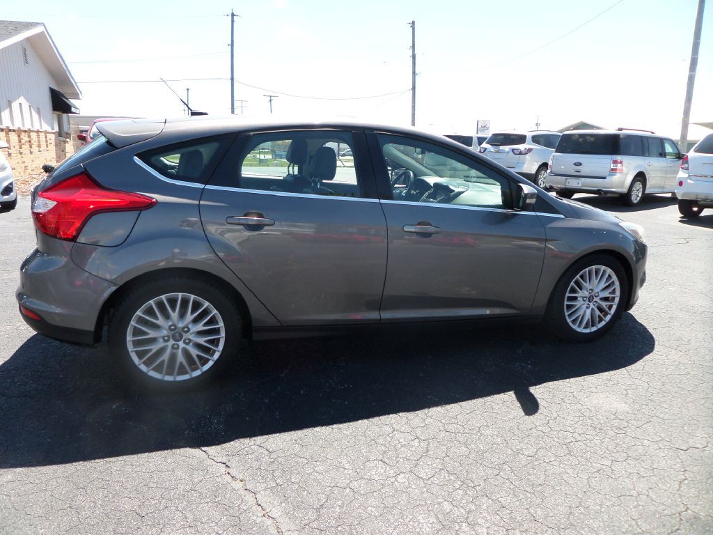 2012 Ford Focus Image 2