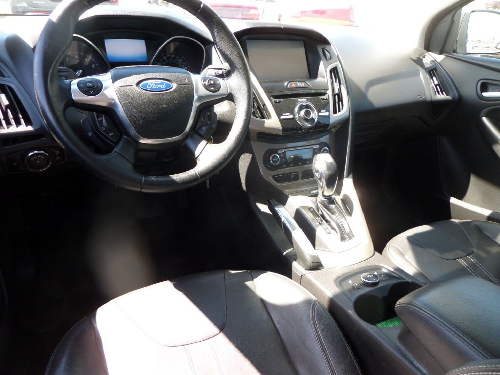 2012 Ford Focus Image 3
