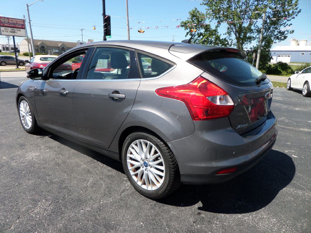 2012 Ford Focus Image 7