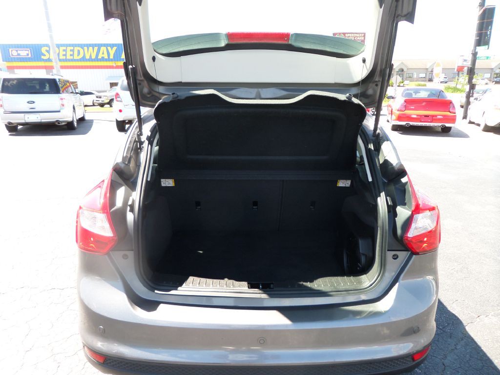 2012 Ford Focus Image 14