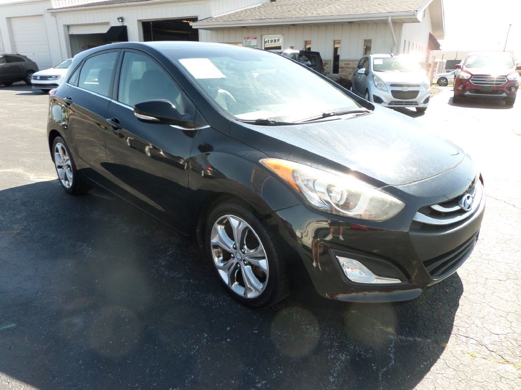 2013 Hyundai Elantra Image 5