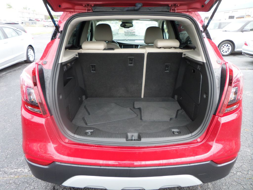 2017 Buick Enclave Image 10