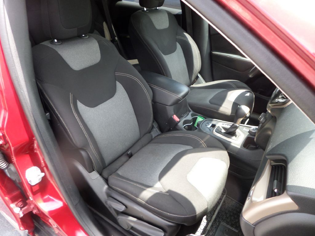 2014 Jeep Cherokee Image 6