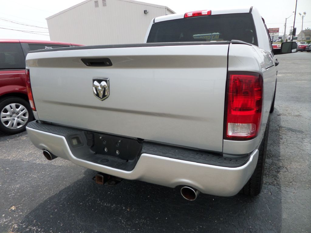 2015 RAM 1500 Image 8