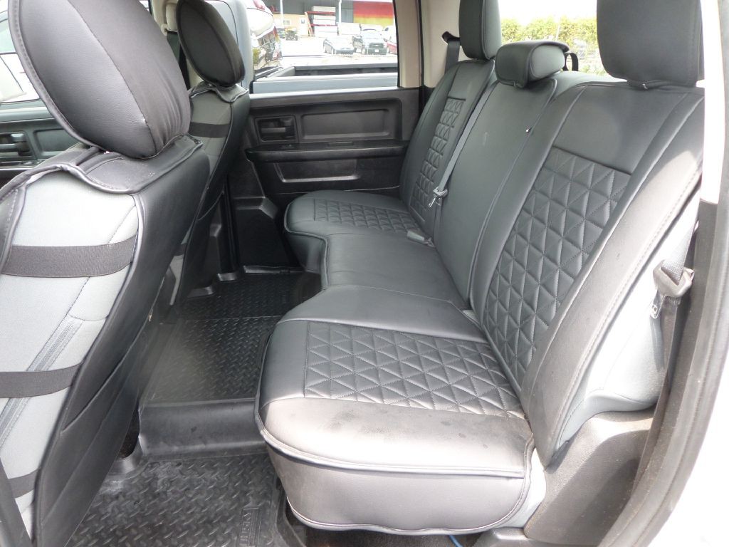 2015 RAM 1500 Image 12