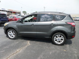 Image for 2017 Ford Escape SE ID: 7564318