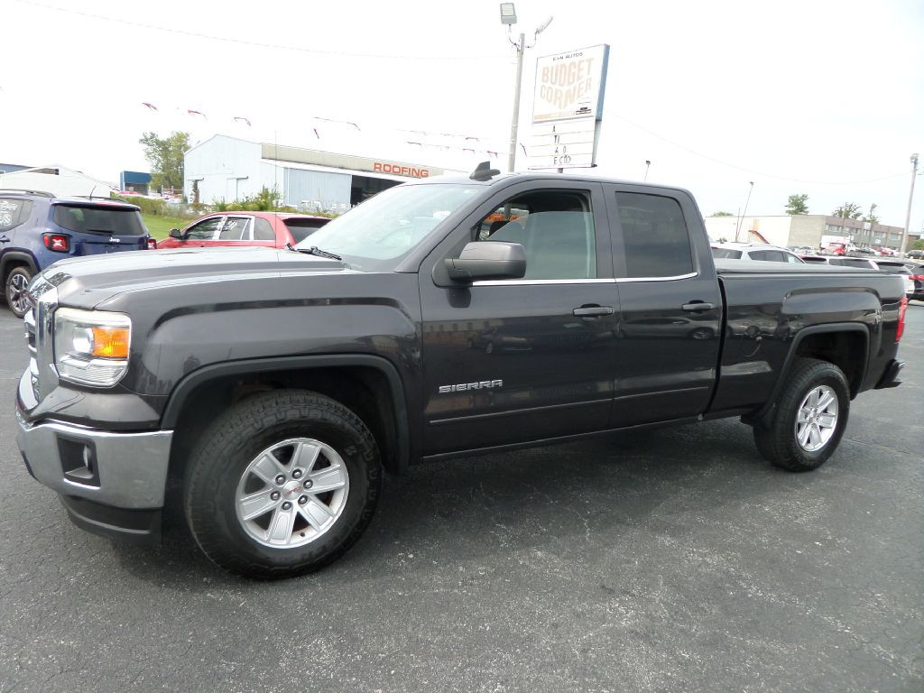 2015 GMC Sierra Image 1