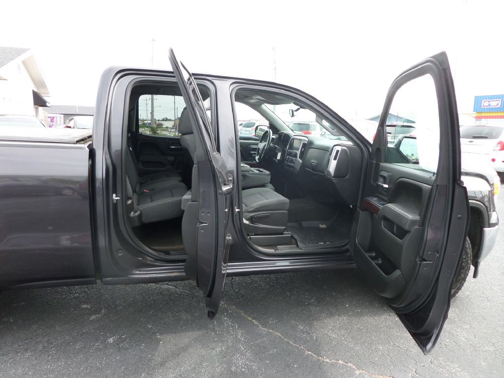 2015 GMC Sierra Image 13