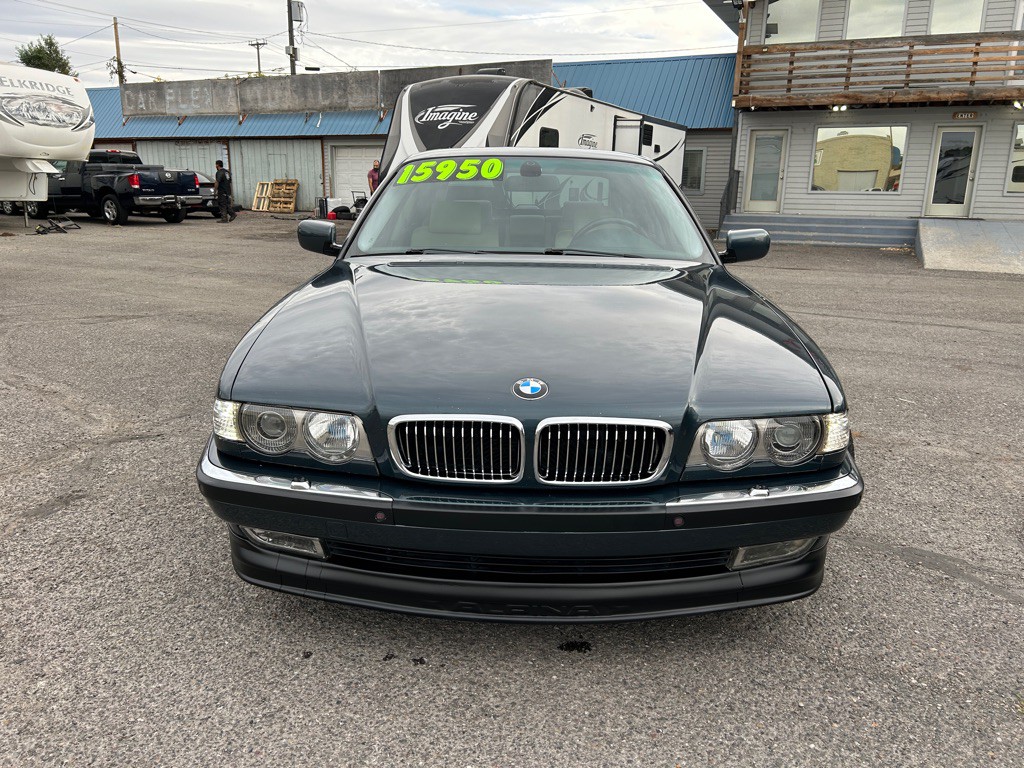 2000 BMW 7 Series Image 2
