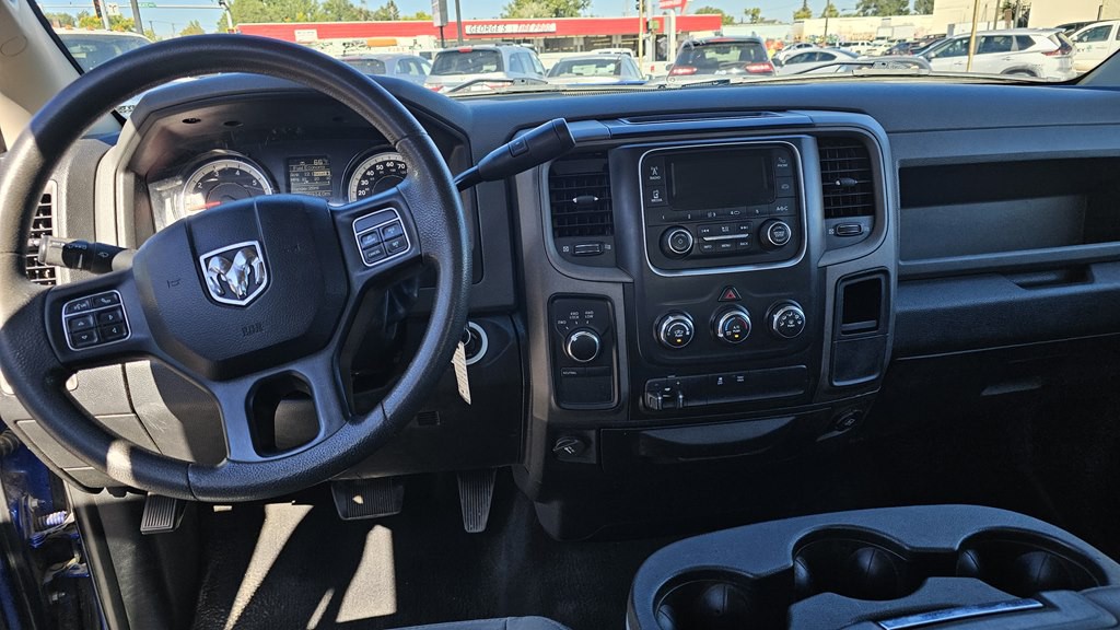 2017 RAM 1500 Image 9