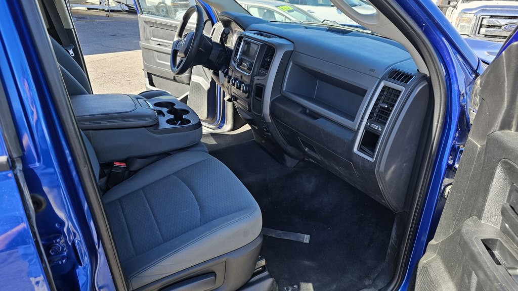 2017 RAM 1500 Image 10