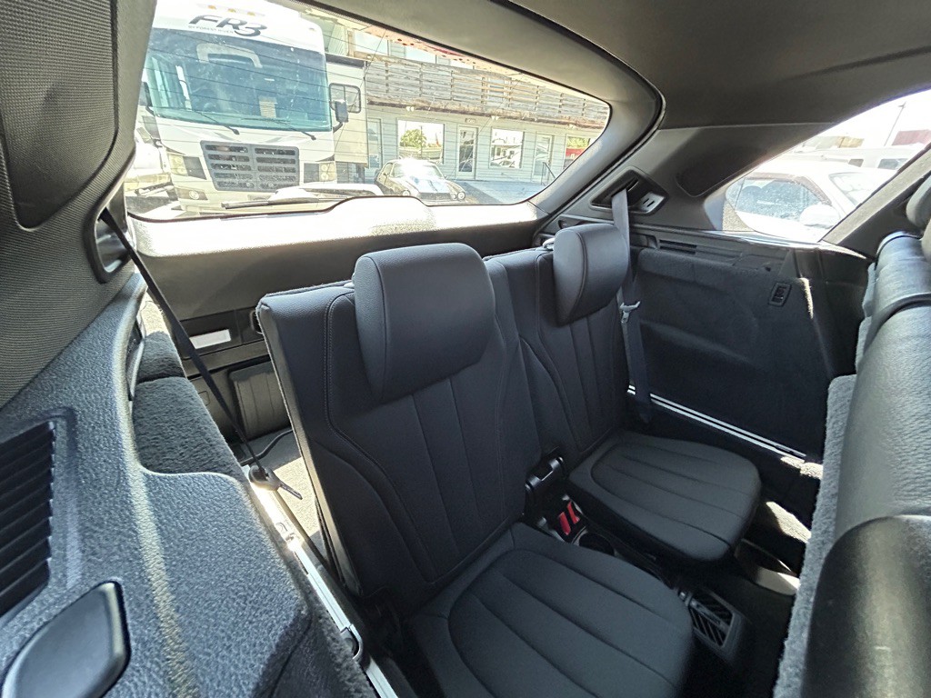 2017 BMW X5 Image 12