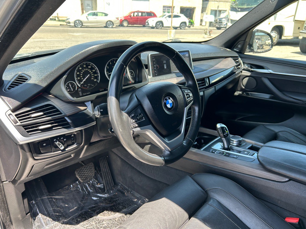 2017 BMW X5 Image 16